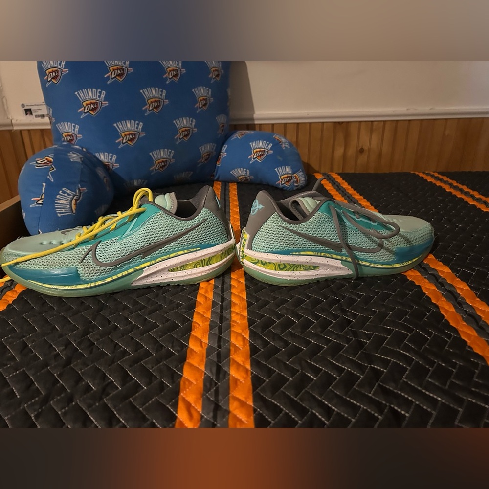 Nike Teal and Gray Sneakers